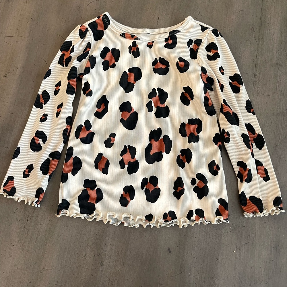 Leopard ruffle top